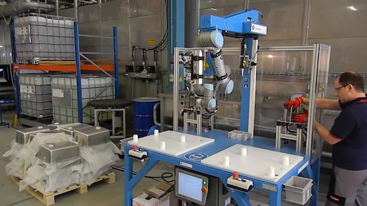 Video — UR5 Robot, Franke Küchentechnik AG, Schweiz